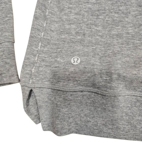 Lululemon Open Your Heart Reversible Sweatshirt Women's 6 Grey White Striped - Picture 7 of 8